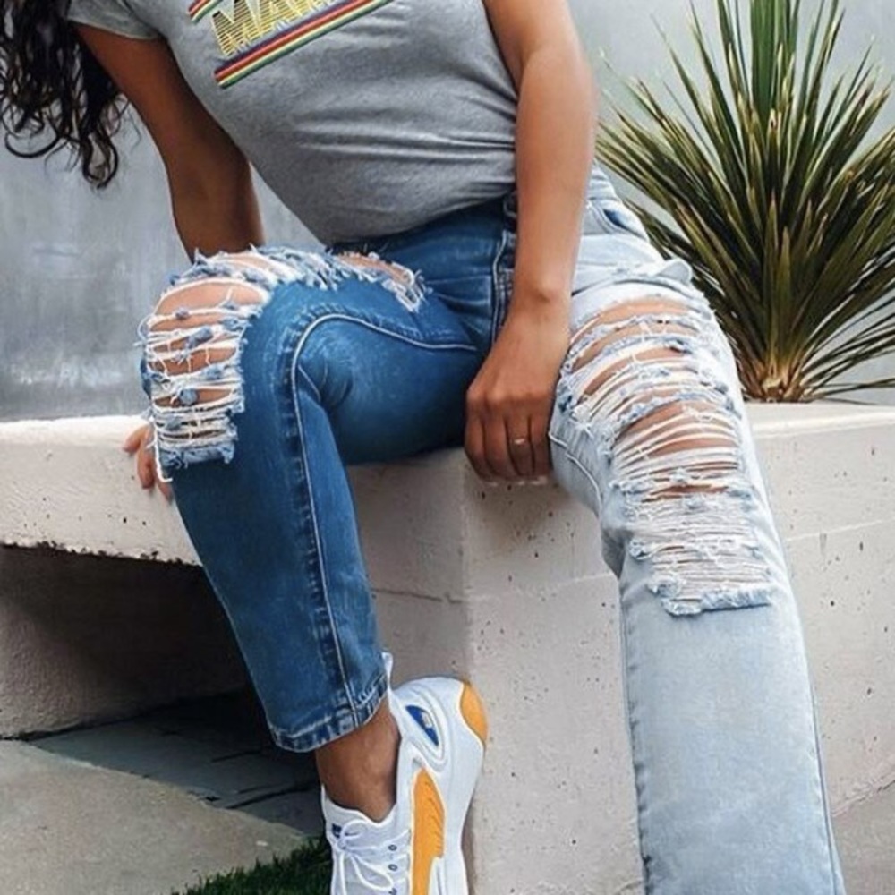 American Bazi Distressed Jeans, Two toned denim, size 3